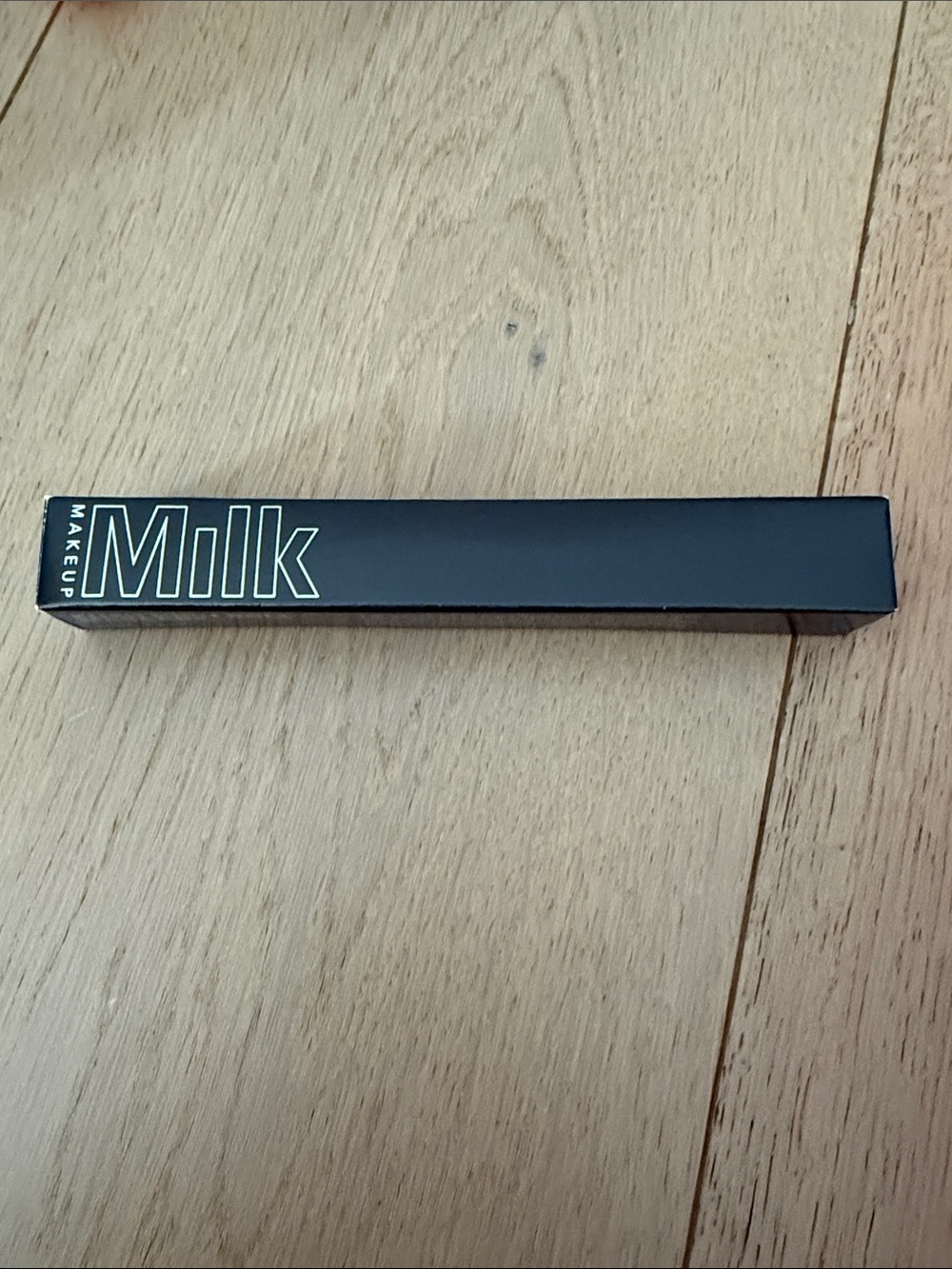 New milk mascara